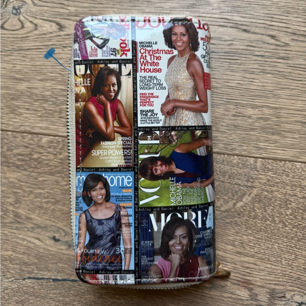 Michelle Obama Magazine Print Wallet